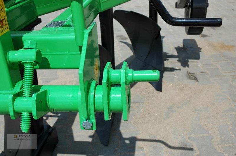 BOMET Rahmenpflug U013/2 4 Schar 0,25m Körperbreite - Arado: foto 5 BOMET Rahmenpflug U013/2 4 Schar 0,25m Körperbreite - Arado: foto 5