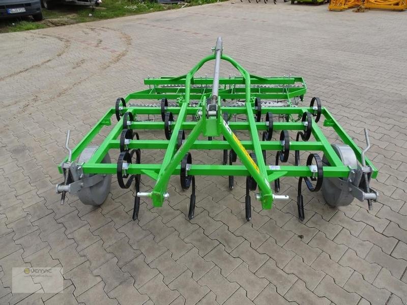 BOMET Saatbettkombination 300cm Bomet Carina 300 Grubber Kultivator NEU - Equipo para trabajo del suelo: foto 1 BOMET Saatbettkombination 300cm Bomet Carina 300 Grubber Kultivator NEU - Equipo para trabajo del suelo: foto 1