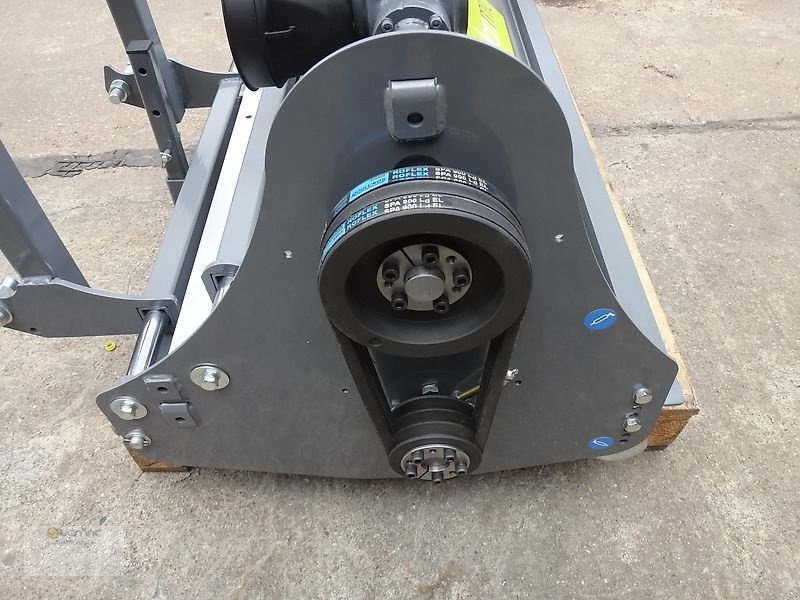 Bellon Mit TTC 140 140cm Mulcher Schlegelmulcher Mähwerk NEU - Desbrozadora de martillos/ Trituradora: foto 4 Bellon Mit TTC 140 140cm Mulcher Schlegelmulcher Mähwerk NEU - Desbrozadora de martillos/ Trituradora: foto 4