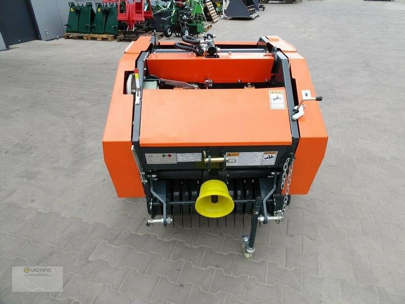 Vemac Mini Presse Rundballenpresse NEU - Rotoempacadora: foto 4 Vemac Mini Presse Rundballenpresse NEU - Rotoempacadora: foto 4