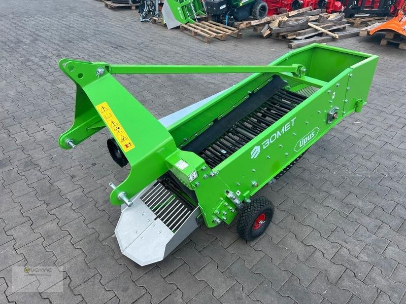 Vemac Siebkettenroder Bomet UPUS Z656 1reihig Gummi Kartoffelroder NEU - Arrancadora de patatas: foto 1 Vemac Siebkettenroder Bomet UPUS Z656 1reihig Gummi Kartoffelroder NEU - Arrancadora de patatas: foto 1