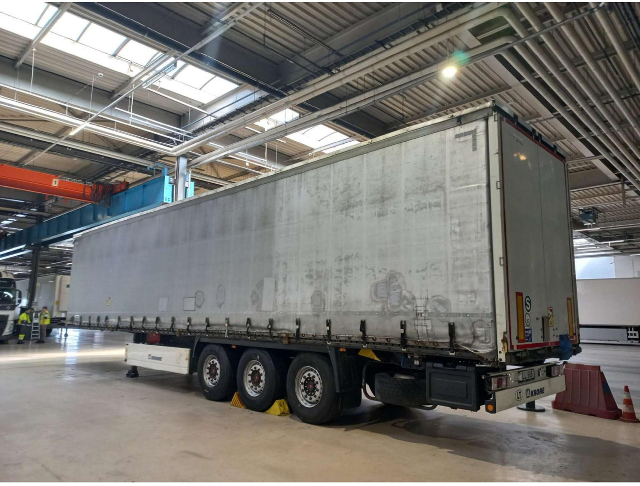 2018 Krone SDP Profi Liner Standard Lifting Axle - Semirremolque lona: foto 4 2018 Krone SDP Profi Liner Standard Lifting Axle - Semirremolque lona: foto 4