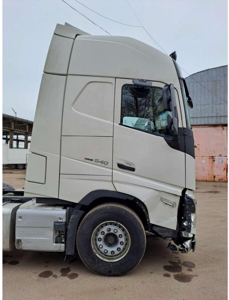 2023 Volvo FH 540 Globetrotter XL Retarder - Cabeza tractora: foto 3 2023 Volvo FH 540 Globetrotter XL Retarder - Cabeza tractora: foto 3