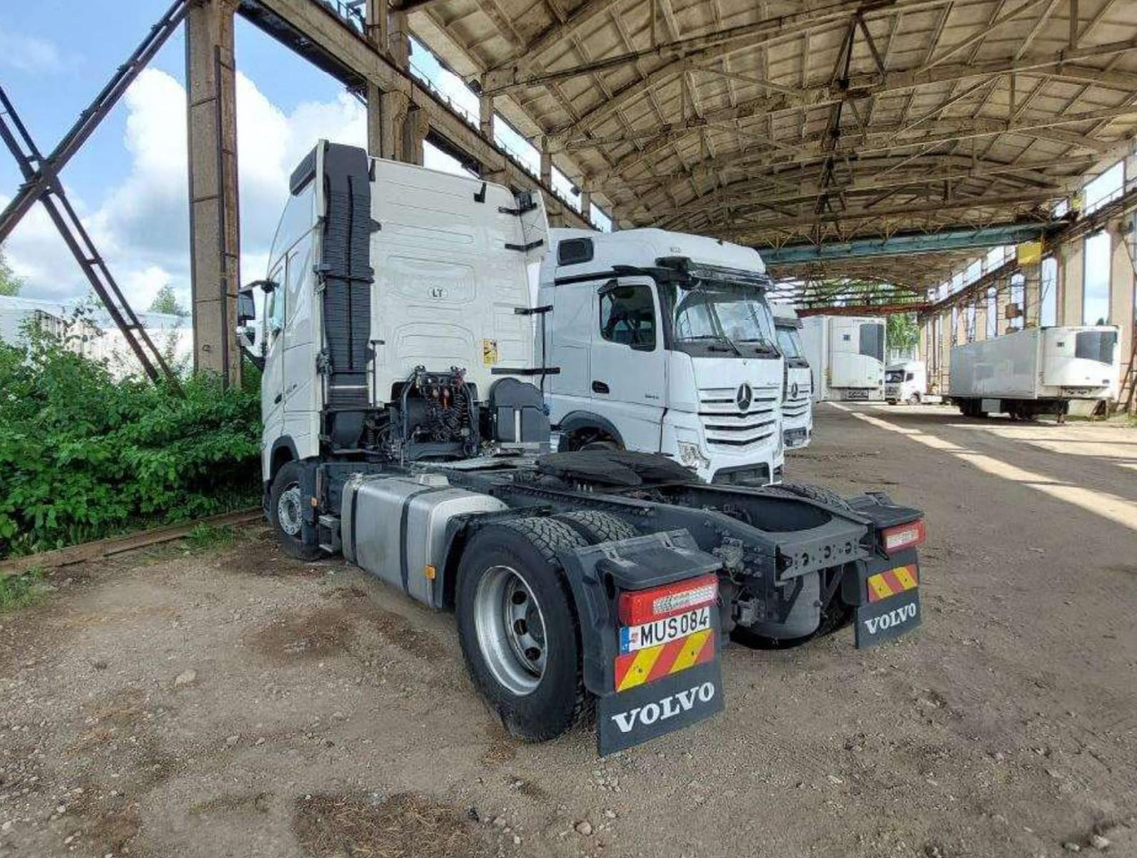 2024 Volvo FH 460 Globetrotter XL i-Save - Cabeza tractora: foto 5 2024 Volvo FH 460 Globetrotter XL i-Save - Cabeza tractora: foto 5