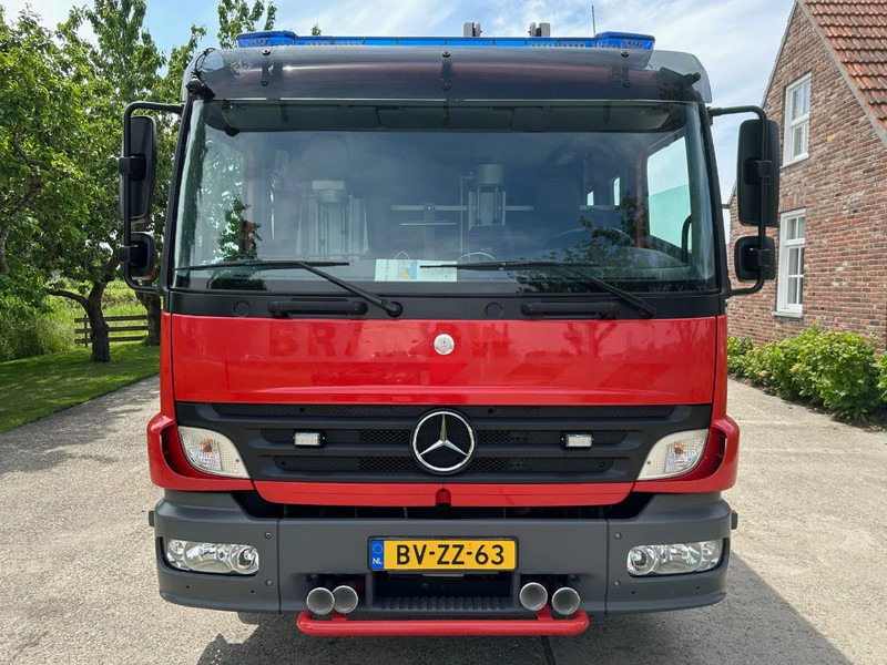 Mercedes-Benz Atego 1426 / FIRETRUCK / FULL EQUIPMENT / LOW KM / GODIVA PUMP 254h / TOPCONDITION!! - Camión de bomberos: foto 3 Mercedes-Benz Atego 1426 / FIRETRUCK / FULL EQUIPMENT / LOW KM / GODIVA PUMP 254h / TOPCONDITION!! - Camión de bomberos: foto 3
