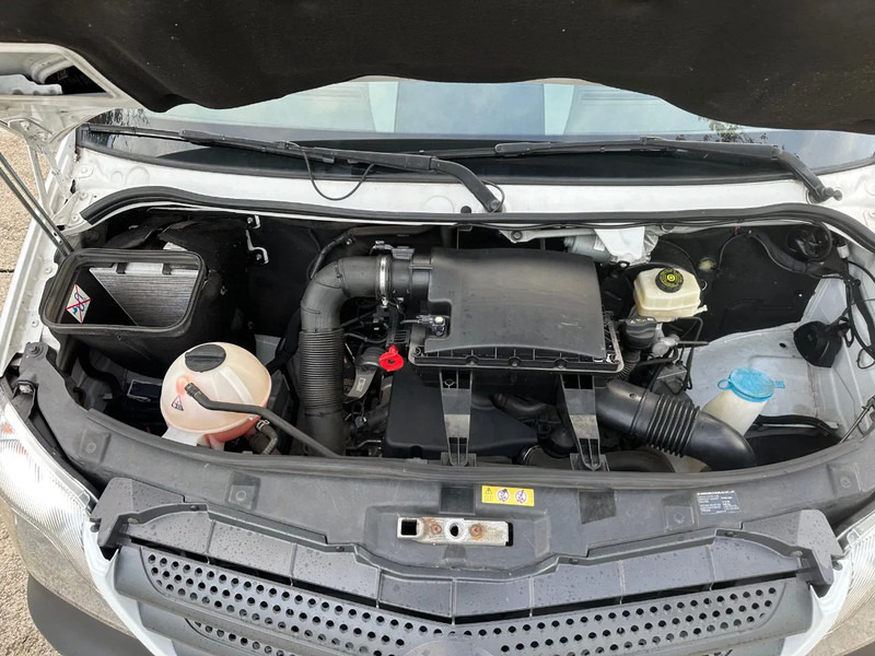 Mercedes-Benz Sprinter 313 CDI / L2H2 / AUTOMAAT / NL BUS / 130 PK / 2-ZITS / CC / AIRCO / CAMERA - Furgón: foto 3 Mercedes-Benz Sprinter 313 CDI / L2H2 / AUTOMAAT / NL BUS / 130 PK / 2-ZITS / CC / AIRCO / CAMERA - Furgón: foto 3