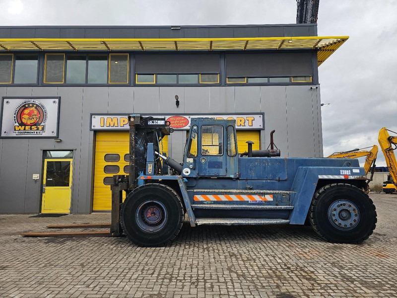 Svetruck 28120-46 * 28TON Hefcapaciteit * - Carretilla elevadora diésel: foto 1 Svetruck 28120-46 * 28TON Hefcapaciteit * - Carretilla elevadora diésel: foto 1