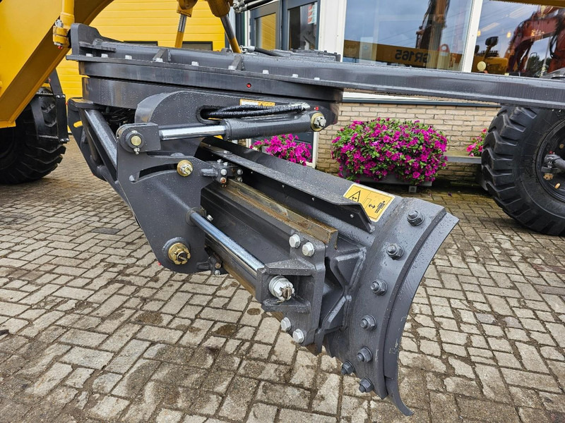 Grader nuevo XCMG GR165: foto 20 Grader nuevo XCMG GR165: foto 20