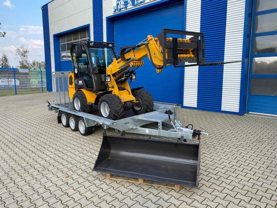 Teleskoplader/Radlader BK810T inkl. Tieflader und Gabel/Schaufelpaket *INKL.19% MWST*BERGER KRAUS*KUBOTA*EURO*CE* - Cargadora de ruedas telescópica: foto 3 Teleskoplader/Radlader BK810T inkl. Tieflader und Gabel/Schaufelpaket *INKL.19% MWST*BERGER KRAUS*KUBOTA*EURO*CE* - Cargadora de ruedas telescópica: foto 3