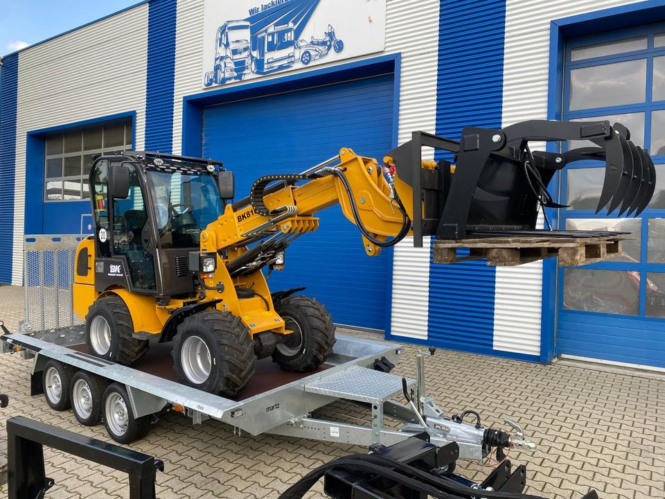 Teleskoplader/Radlader BK810T inkl. Tieflader und großem Zubehör *INKL.19% MWST*BERGER KRAUS*KUBOTA*EURO*CE* - Cargadora de ruedas telescópica: foto 3 Teleskoplader/Radlader BK810T inkl. Tieflader und großem Zubehör *INKL.19% MWST*BERGER KRAUS*KUBOTA*EURO*CE* - Cargadora de ruedas telescópica: foto 3