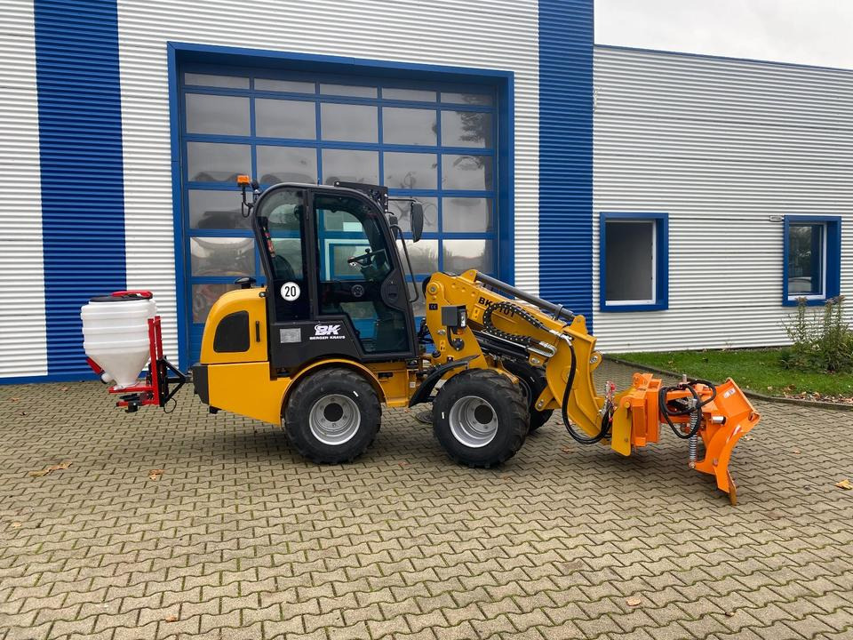 Teleskoplader/Radlader BK810T inkl. Winter-Komplettpaket *INKL.19% MWST*BERGER KRAUS*KUBOTA*EURO*CE* - Cargadora de ruedas telescópica: foto 3 Teleskoplader/Radlader BK810T inkl. Winter-Komplettpaket *INKL.19% MWST*BERGER KRAUS*KUBOTA*EURO*CE* - Cargadora de ruedas telescópica: foto 3