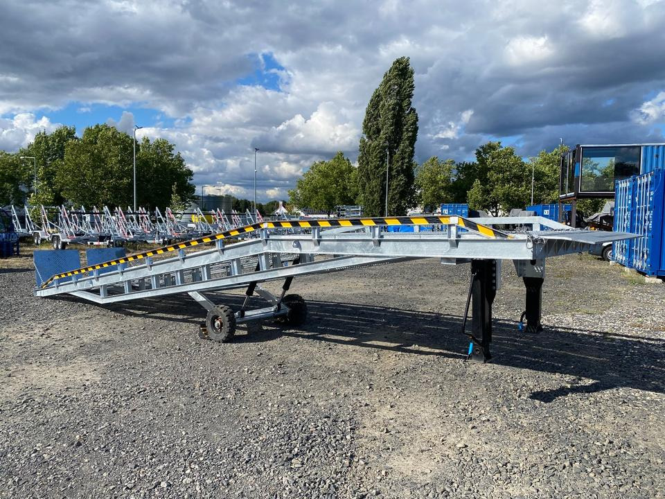 Verladerampe 8t Verzinkt Containerrampe LKW Rampe Vorführmodell *INKL.19% MWST*SOFORT VERFÜGBAR!* - Rampa de carga: foto 2 Verladerampe 8t Verzinkt Containerrampe LKW Rampe Vorführmodell *INKL.19% MWST*SOFORT VERFÜGBAR!* - Rampa de carga: foto 2