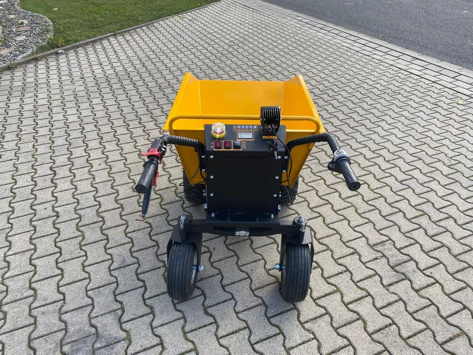 Vermietung / Elektroschubkarre / Nutzlast bis zu 500KG / 2 Wochen - Minidumper: foto 3 Vermietung / Elektroschubkarre / Nutzlast bis zu 500KG / 2 Wochen - Minidumper: foto 3