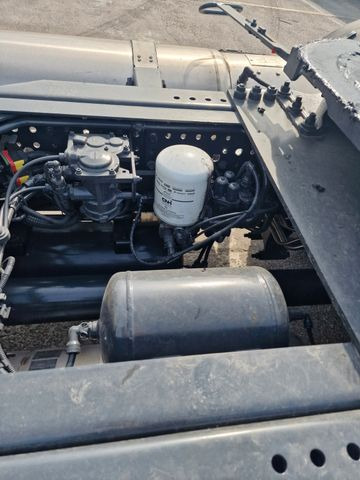 Cabeza tractora nuevo Iveco AS440ST*LNG*Standard*2022*2 Tanks: foto 9