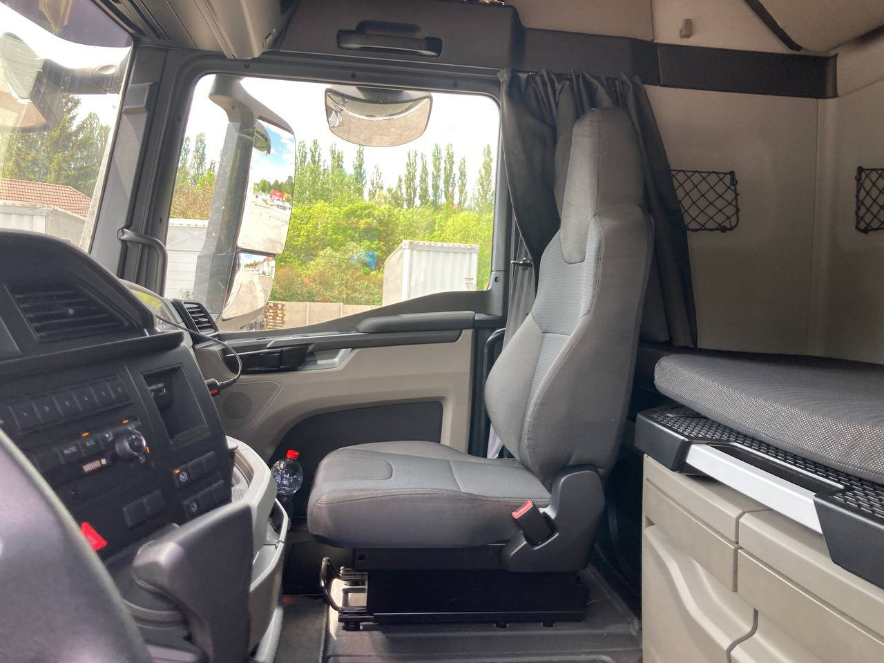 Cabeza tractora nuevo MAN TGX 18.510 XXL*RETARDER*2xTANK*STANDARD*2021: foto 18 Cabeza tractora nuevo MAN TGX 18.510 XXL*RETARDER*2xTANK*STANDARD*2021: foto 18