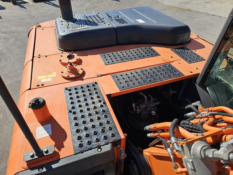 Excavadora de cadenas HITACHI ZX290LCN-5B: foto 14 Excavadora de cadenas HITACHI ZX290LCN-5B: foto 14