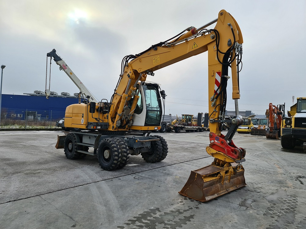 Maquinaria de construcción LIEBHERR A316: foto 6