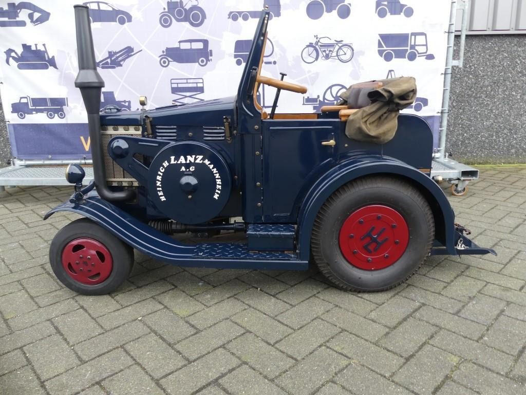 Lanz-Bulldog HR9 Model 1:3 - Tractor: foto 3 Lanz-Bulldog HR9 Model 1:3 - Tractor: foto 3