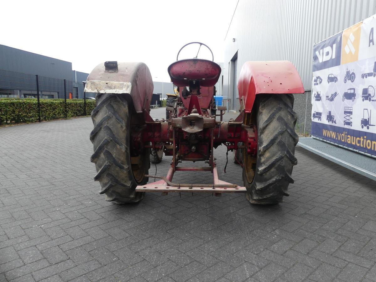 Porsche 218 - Tractor: foto 5 Porsche 218 - Tractor: foto 5