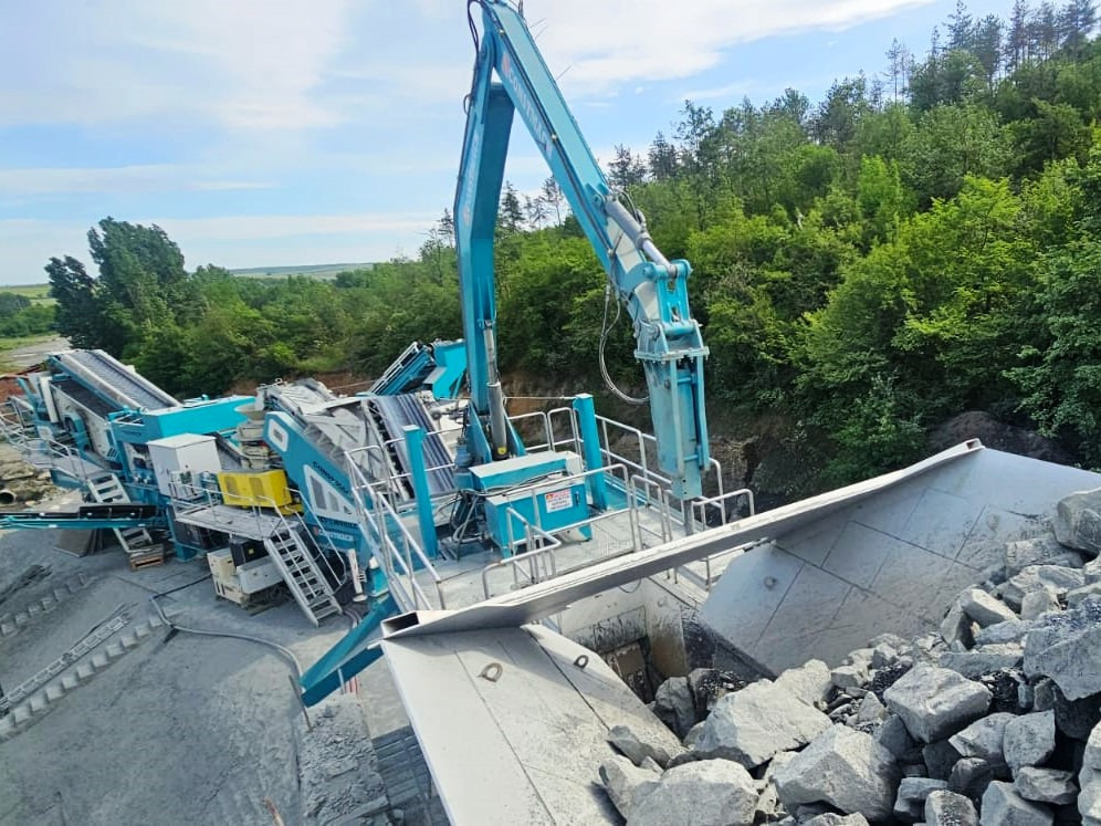 CONSTMACH Hydraulischer Abbruchhammer – Maximale Schlagkraft für Harte Abbrucharbeiten - Machacadora: foto 1 CONSTMACH Hydraulischer Abbruchhammer – Maximale Schlagkraft für Harte Abbrucharbeiten - Machacadora: foto 1