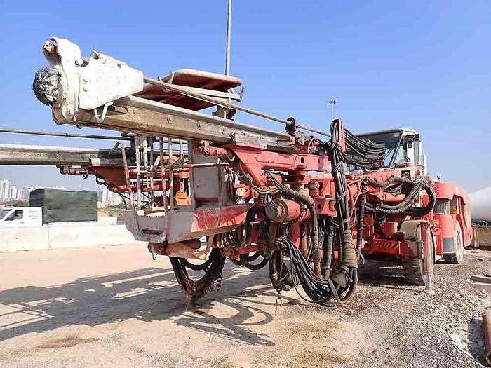 Sandvik DT821 C - Perforadora: foto 1 Sandvik DT821 C - Perforadora: foto 1