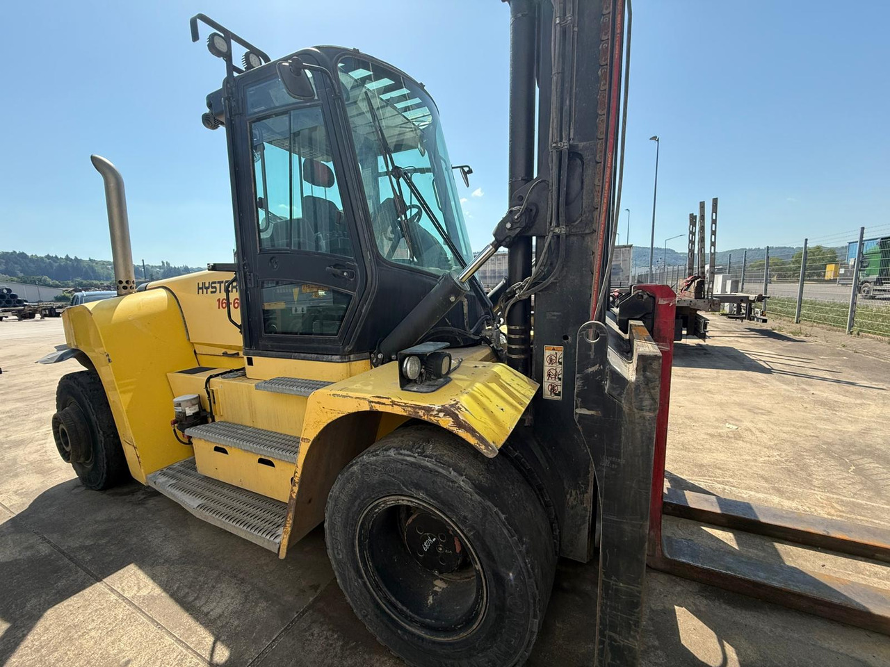 HYSTER 16 XM-6 - Carretilla elevadora diésel: foto 3 HYSTER 16 XM-6 - Carretilla elevadora diésel: foto 3