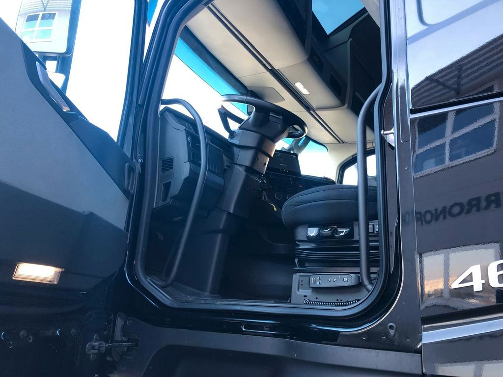 Cabeza tractora Volvo FH460 XL*A.Miete*Turbo Compound*Standklima: foto 15