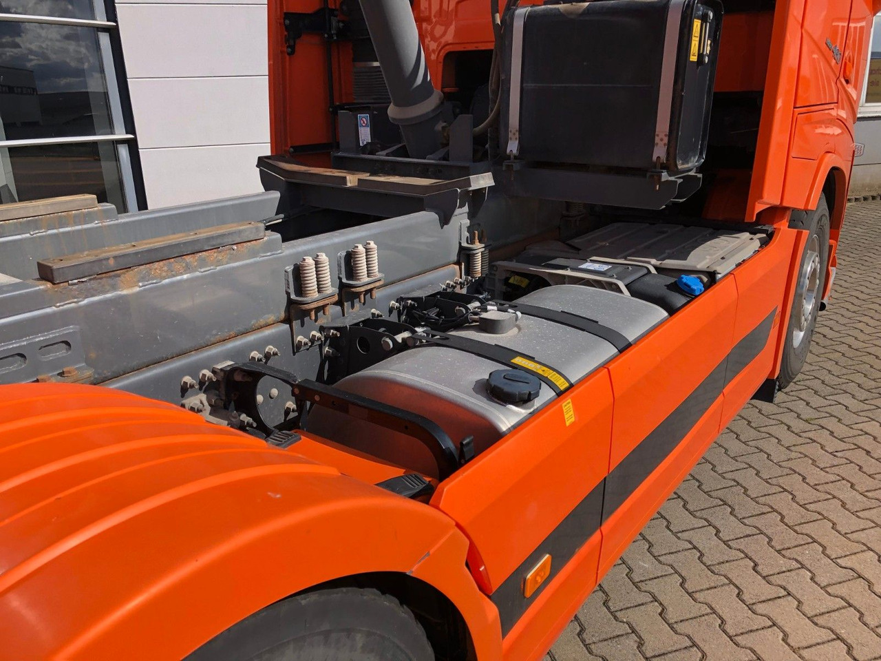 Camión volquete Volvo FH460 8x4 Tridem*Lift+LenkAchse*ALU*AHK*VollLuft: foto 9 Camión volquete Volvo FH460 8x4 Tridem*Lift+LenkAchse*ALU*AHK*VollLuft: foto 9