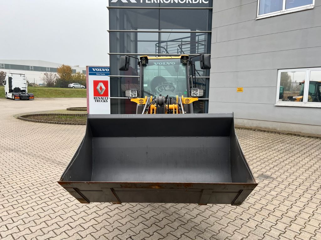 Volvo JL25H Electric *Auch Miete - Cargadora de ruedas: foto 5 Volvo JL25H Electric *Auch Miete - Cargadora de ruedas: foto 5