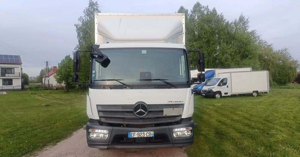 Mercedes-Benz Atego 1218 - Camión caja cerrada: foto 3 Mercedes-Benz Atego 1218 - Camión caja cerrada: foto 3