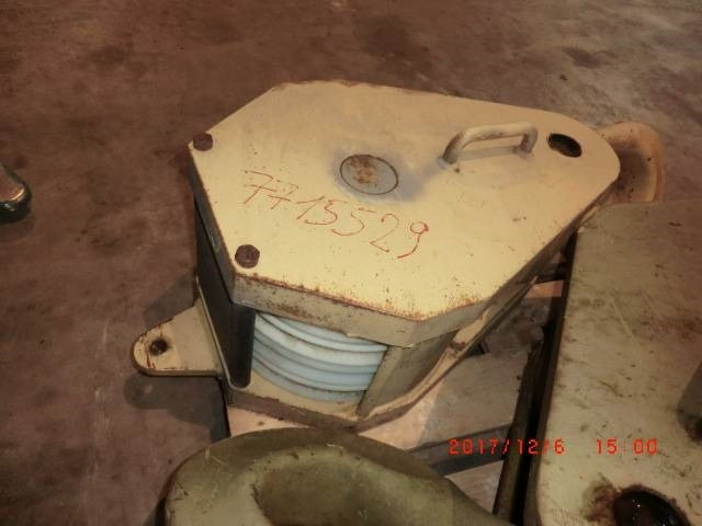 Hakenflasche / Hook block 32t - Implemento para Grúa: foto 2 Hakenflasche / Hook block 32t - Implemento para Grúa: foto 2