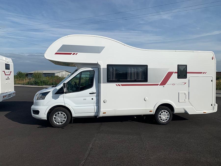 Roller Team KRONOS 295M, 6 Seats, FORD - Autocaravana capuchina: foto 2 Roller Team KRONOS 295M, 6 Seats, FORD - Autocaravana capuchina: foto 2