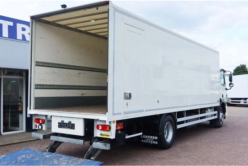 DAF CF 290 Bak+Klep Dhollandia 2.000 kg - Camión caja cerrada: foto 3 DAF CF 290 Bak+Klep Dhollandia 2.000 kg - Camión caja cerrada: foto 3