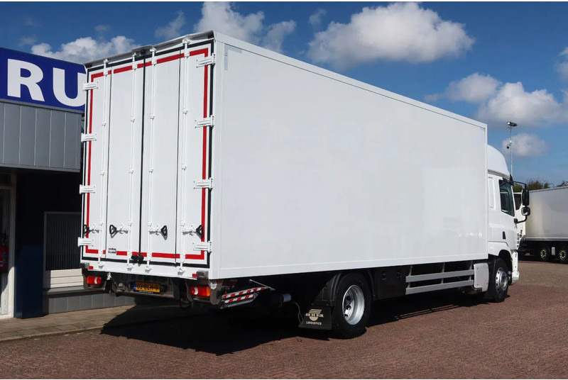 Camión caja cerrada DAF CF 410 Bak+Klep Dhollandia 2.000 kg Slaapcabine: foto 17