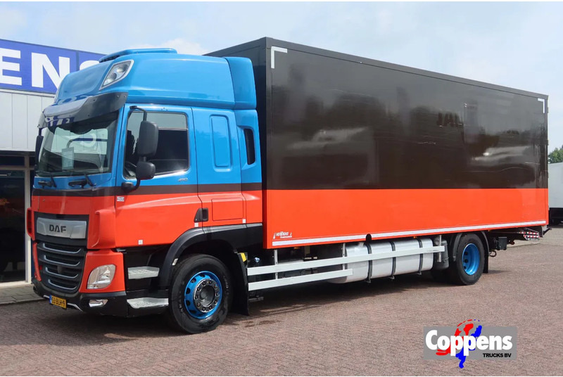 DAF CF 410 Bakwagen + DHollandia 2000kg !!6 Stuks in Voorraad!! - Camión caja cerrada: foto 1 DAF CF 410 Bakwagen + DHollandia 2000kg !!6 Stuks in Voorraad!! - Camión caja cerrada: foto 1