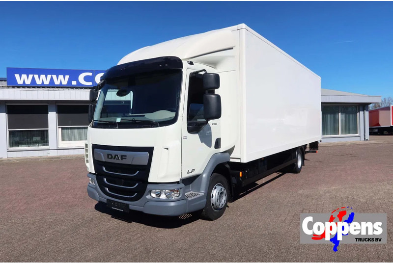Camión caja cerrada DAF LF 45 Gesloten bak + Dhollandia klep 1500 kg 4x2: foto 1