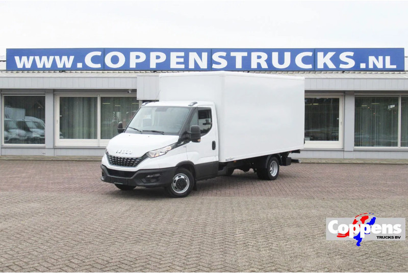 Iveco Daily 35C16 Bak+Klep Automaat Laadklep Airco Camera - Furgoneta caja cerrada: foto 1 Iveco Daily 35C16 Bak+Klep Automaat Laadklep Airco Camera - Furgoneta caja cerrada: foto 1