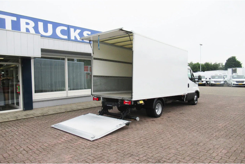 Iveco Daily 35C16 Bak+Klep Automaat Laadklep Airco Camera - Furgoneta caja cerrada: foto 3 Iveco Daily 35C16 Bak+Klep Automaat Laadklep Airco Camera - Furgoneta caja cerrada: foto 3