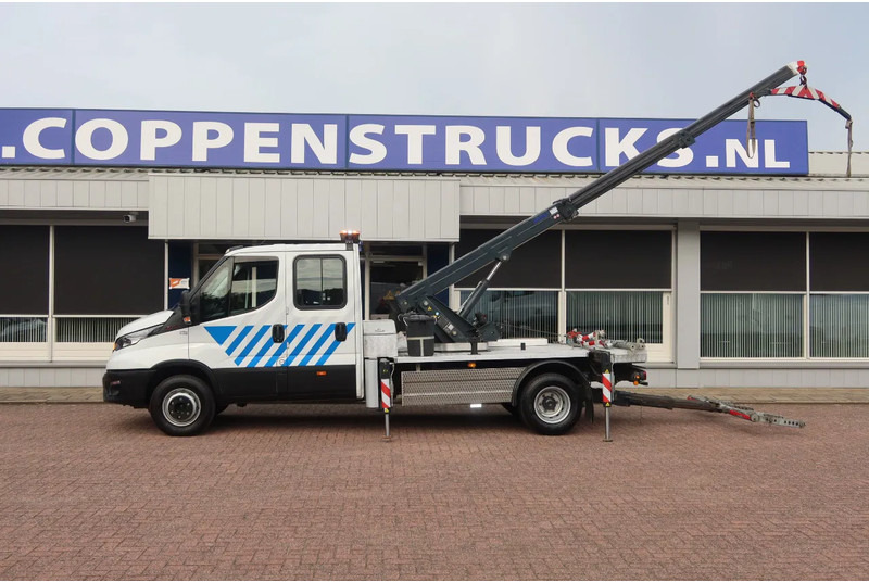 Iveco Daily 70 C 16 Recovery-truck,Bergingswagen , Apschlep. 7 persoons. ALS NIEUW - Camión portavehículos: foto 2 Iveco Daily 70 C 16 Recovery-truck,Bergingswagen , Apschlep. 7 persoons. ALS NIEUW - Camión portavehículos: foto 2