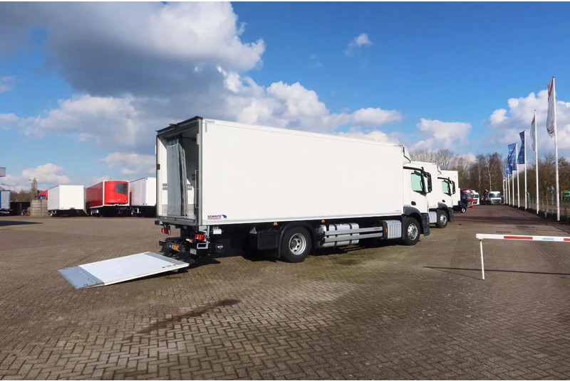 Mercedes-Benz Actros 1936 LL Koel/Vries Bitemp - Camión frigorífico: foto 3 Mercedes-Benz Actros 1936 LL Koel/Vries Bitemp - Camión frigorífico: foto 3