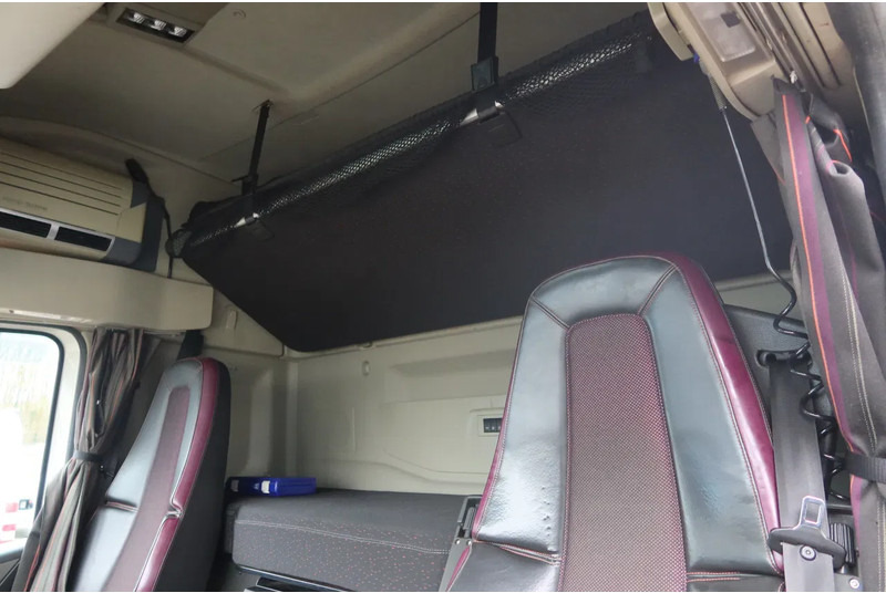 Volvo FM 340 Geïsoleerd Dak DHollandia 3000 kg - Camión caja cerrada: foto 5 Volvo FM 340 Geïsoleerd Dak DHollandia 3000 kg - Camión caja cerrada: foto 5