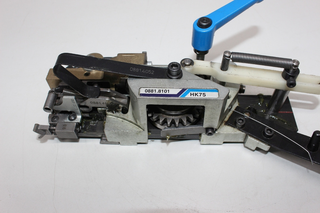 Müller Martini HK 75 0881.8101 - Maquinaria industrial: foto 2 Müller Martini HK 75 0881.8101 - Maquinaria industrial: foto 2