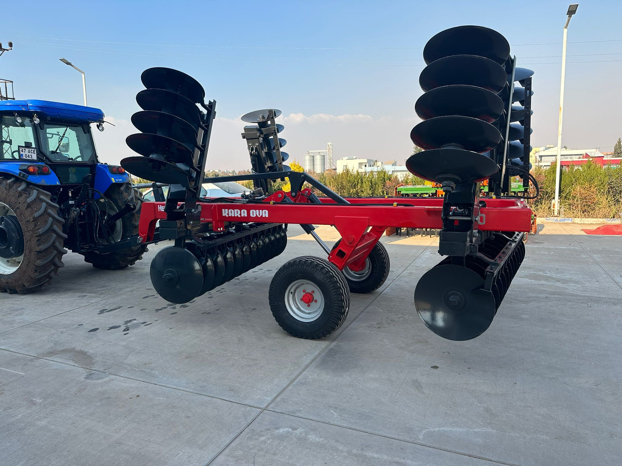 SOIL MASTER FOLDABLE TYPE GOBLE DISC HARROW - Rastras: foto 2 SOIL MASTER FOLDABLE TYPE GOBLE DISC HARROW - Rastras: foto 2