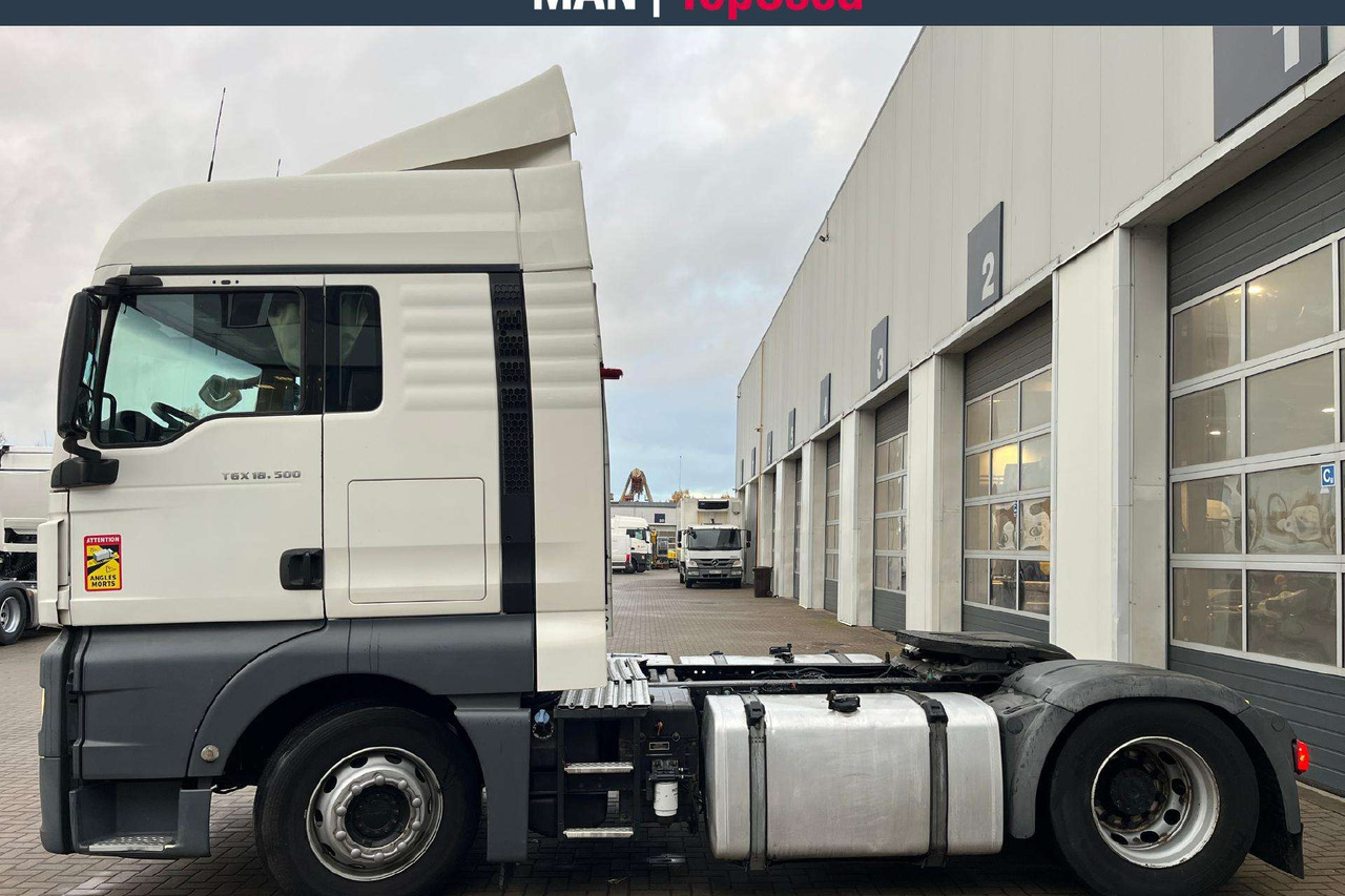 MAN 18.500 XLX Cab Retarder (9057) - Cabeza tractora: foto 4 MAN 18.500 XLX Cab Retarder (9057) - Cabeza tractora: foto 4