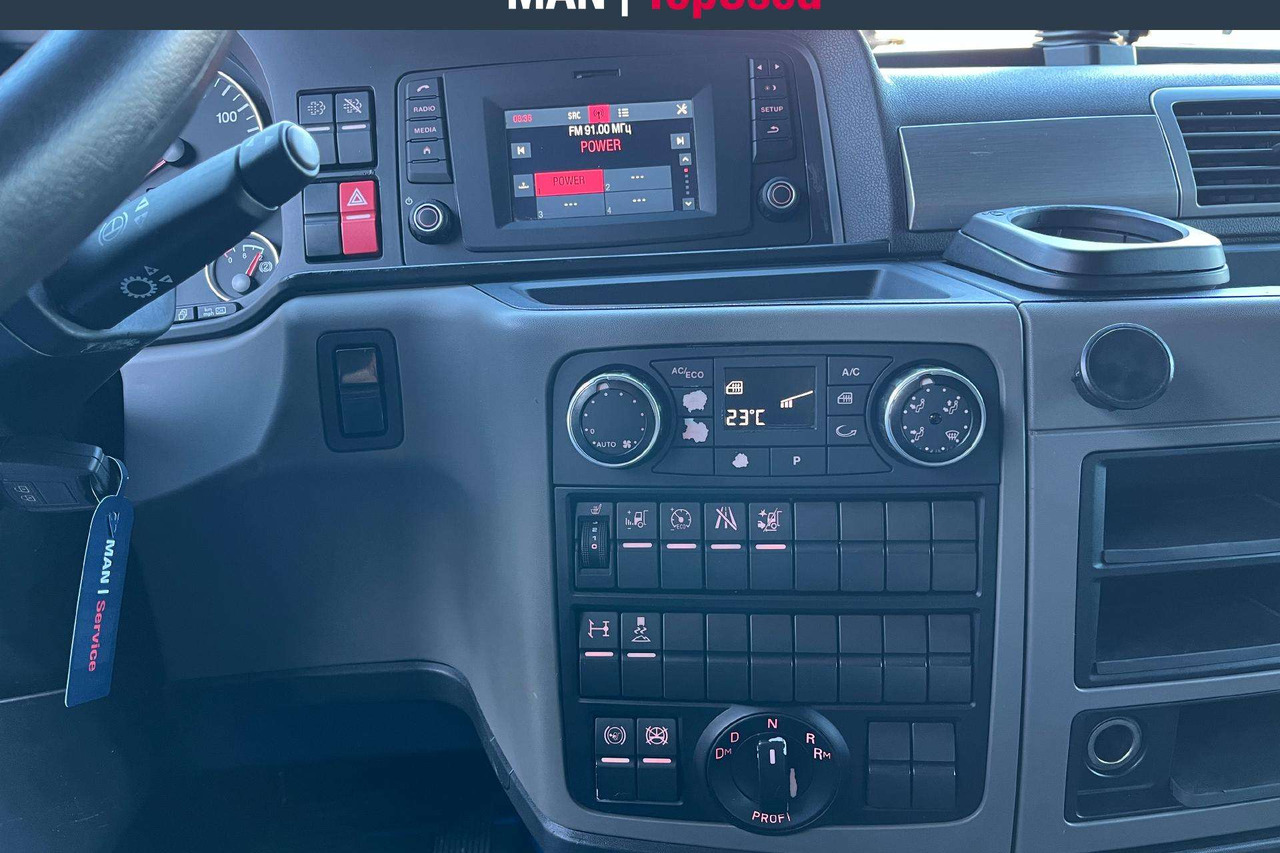 Cabeza tractora MAN TGX 18.500 XLX Cab Retarder (9143): foto 10 Cabeza tractora MAN TGX 18.500 XLX Cab Retarder (9143): foto 10