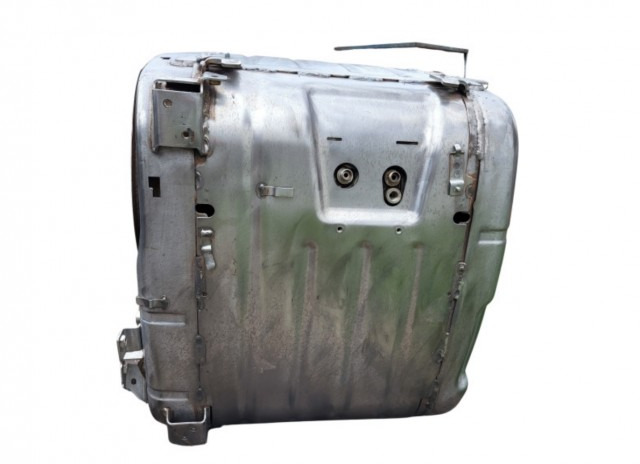 Katalysator SCR Euro 6 SCANIA Serie R - 2587685 2519407 2629445 2519406 2511867 2519405 - Convertidor catalítico para Camión: foto 4 Katalysator SCR Euro 6 SCANIA Serie R - 2587685 2519407 2629445 2519406 2511867 2519405 - Convertidor catalítico para Camión: foto 4