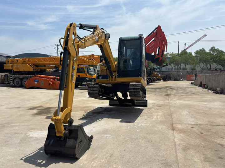 6 Ton Used Cat 305.5 306 307e 308 Crawler Excavator Mini Caterpillar 305.5 E2 for Sale China Cat305.5 Cat305.5e2 Low Price - Excavadora: foto 5 6 Ton Used Cat 305.5 306 307e 308 Crawler Excavator Mini Caterpillar 305.5 E2 for Sale China Cat305.5 Cat305.5e2 Low Price - Excavadora: foto 5