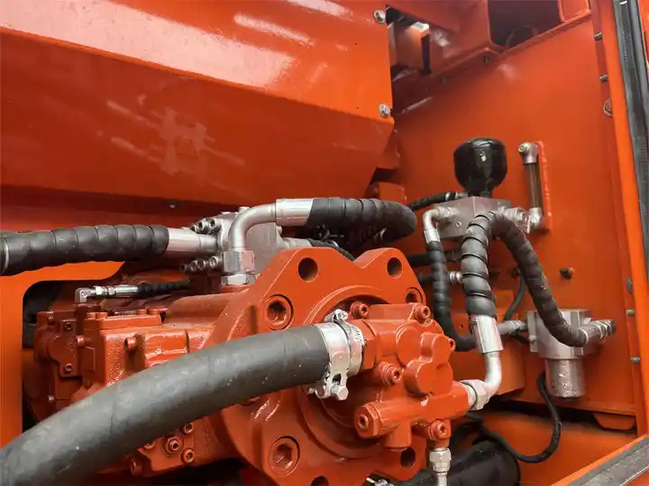 90% new used 22t Doosan DH220LC-9E DH220-9 DH220-9E DH220LC-9 crawler excavator - Excavadora de cadenas: foto 4 90% new used 22t Doosan DH220LC-9E DH220-9 DH220-9E DH220LC-9 crawler excavator - Excavadora de cadenas: foto 4