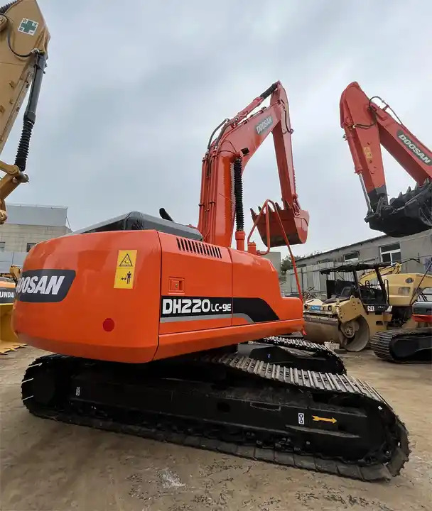 90% new used 22t Doosan DH220LC-9E DH220-9 DH220-9E DH220LC-9 crawler excavator - Excavadora de cadenas: foto 1 90% new used 22t Doosan DH220LC-9E DH220-9 DH220-9E DH220LC-9 crawler excavator - Excavadora de cadenas: foto 1