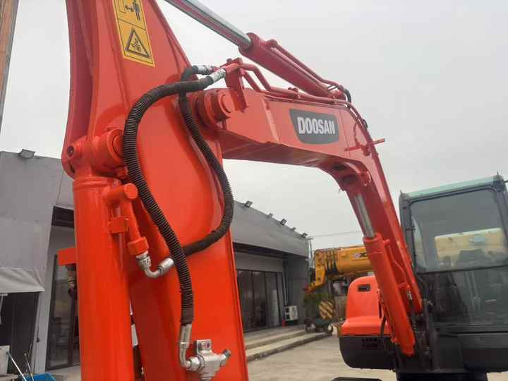 Doosan DX60 DX60-9c DH60-7 DX60W DX80 DX75 DX55 DH35 DH55 Used Mini Excavator Mas Maquinaria Municipal Y Ambiental - Excavadora: foto 4 Doosan DX60 DX60-9c DH60-7 DX60W DX80 DX75 DX55 DH35 DH55 Used Mini Excavator Mas Maquinaria Municipal Y Ambiental - Excavadora: foto 4